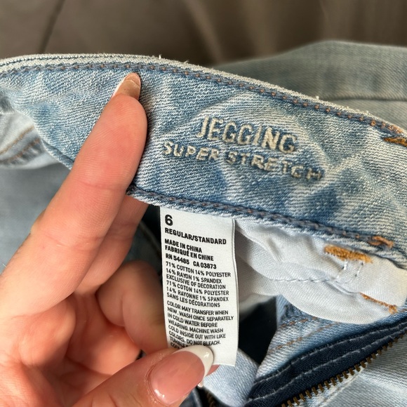 American Eagle jeans - Picture 3 of 3